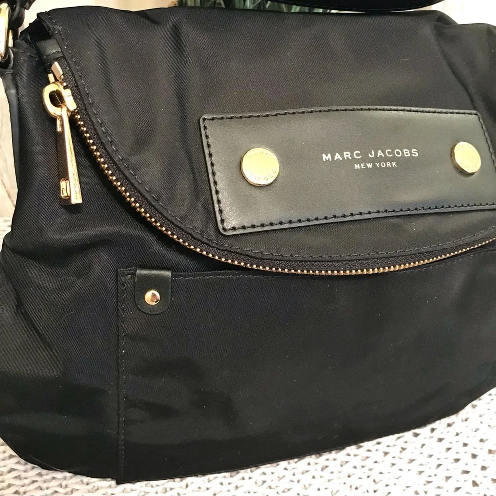 Marc Jacobs New York preppy Nylon Natasha Crossbosy Bag Black